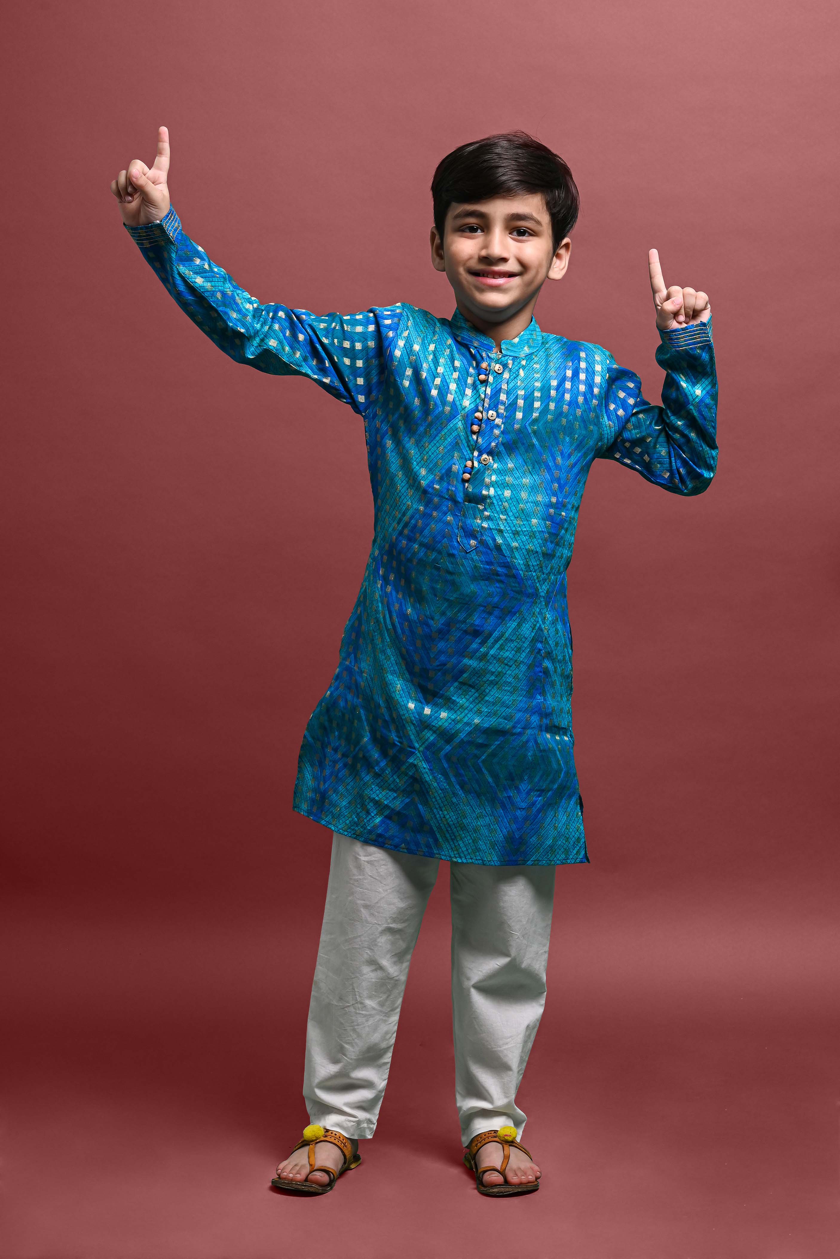 Aqua Printed Cotton Blend Kurta With Pajama Set – Vesham