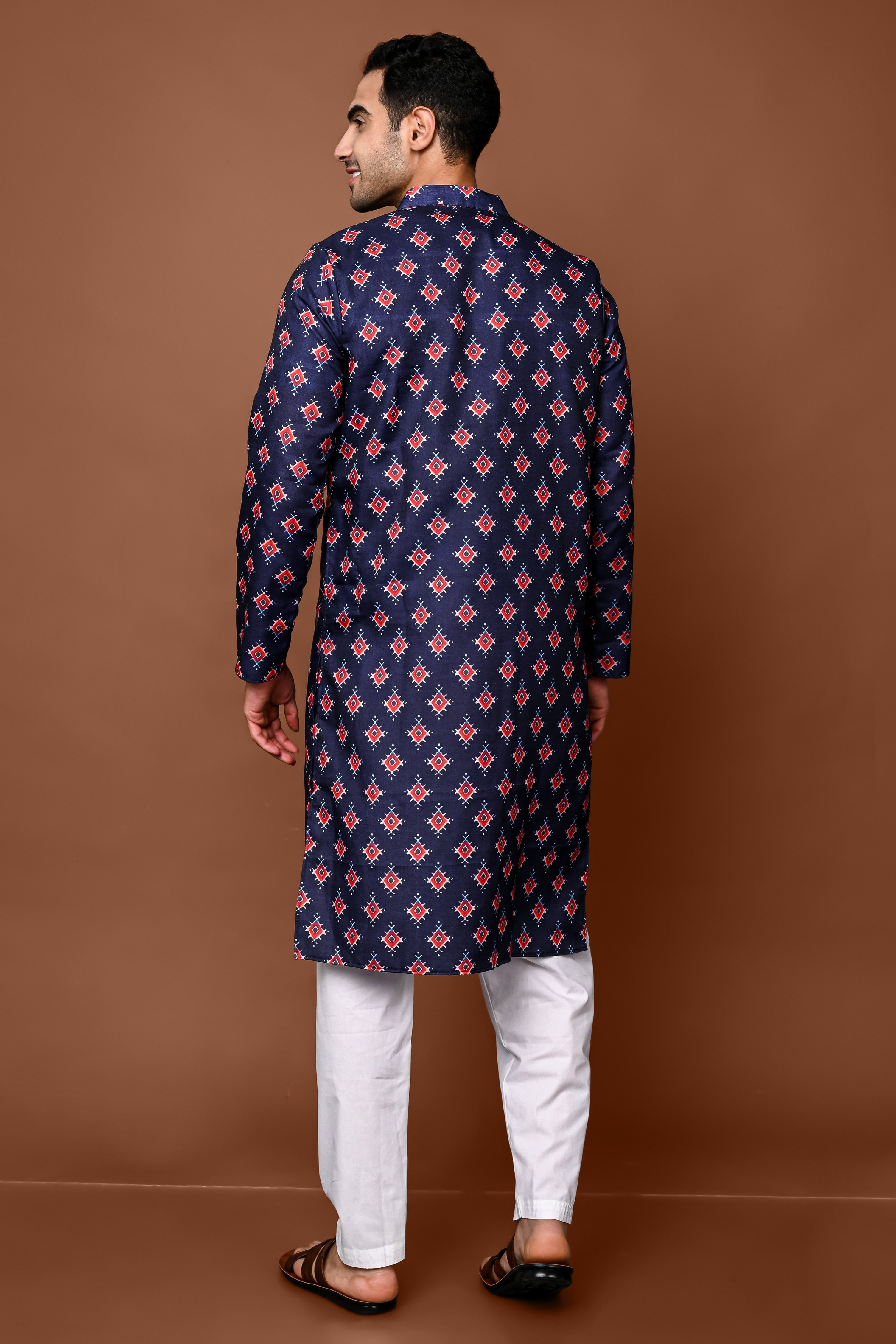 Blue Printed Cotton Blend Kurta Pajama Set Vesham Retails