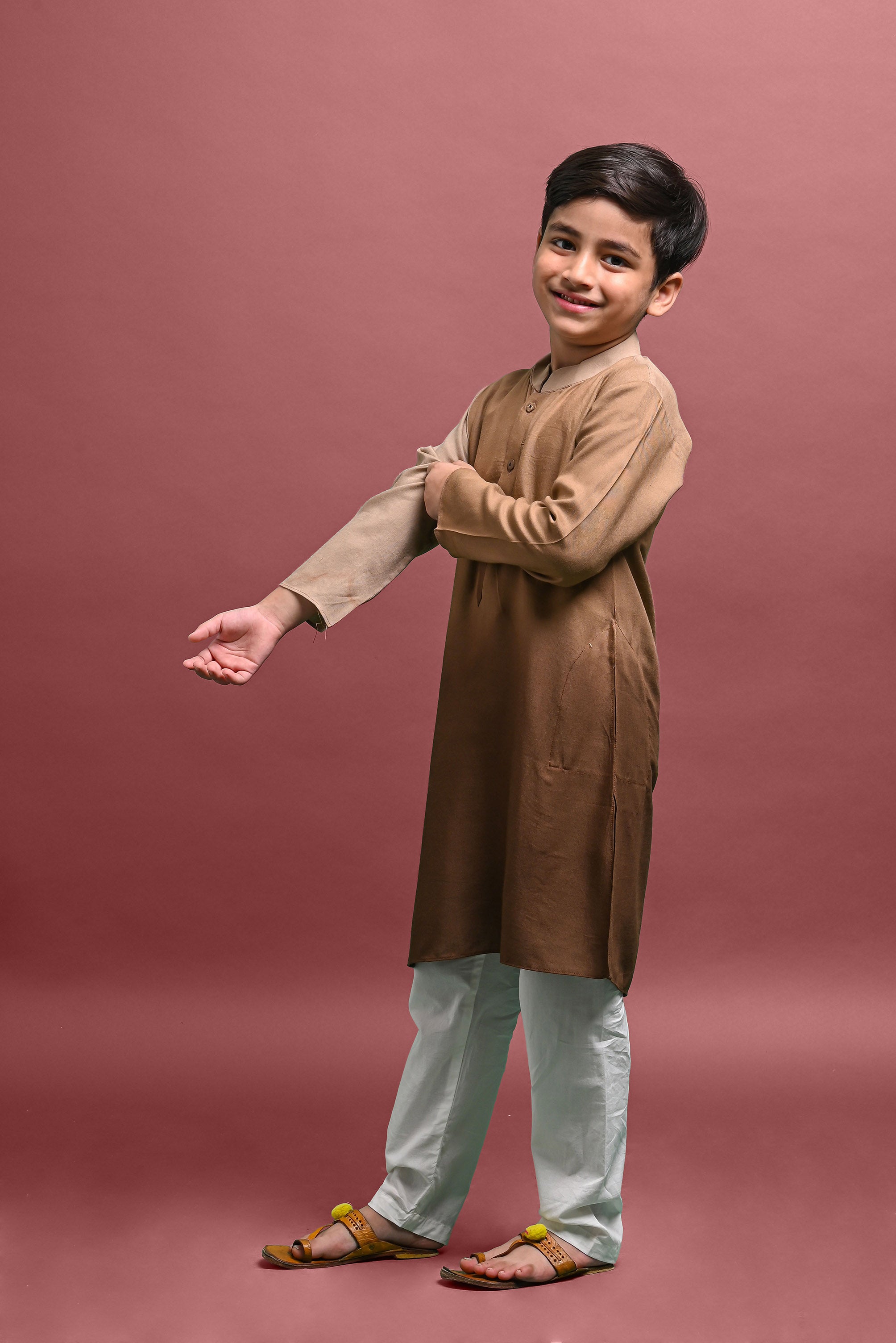 Brown Printed Kurta With Pajama Set For Boys Vesham Retails