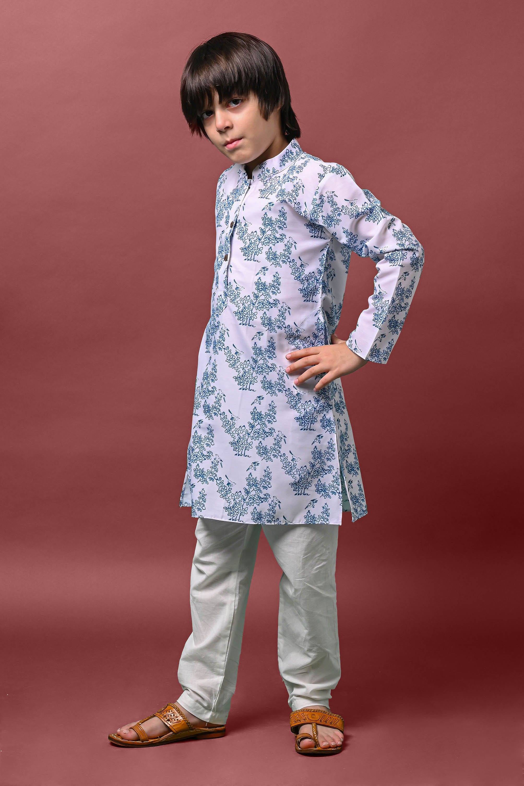 White Printed Kurta With Pajama Set For Boys Vesham Retails