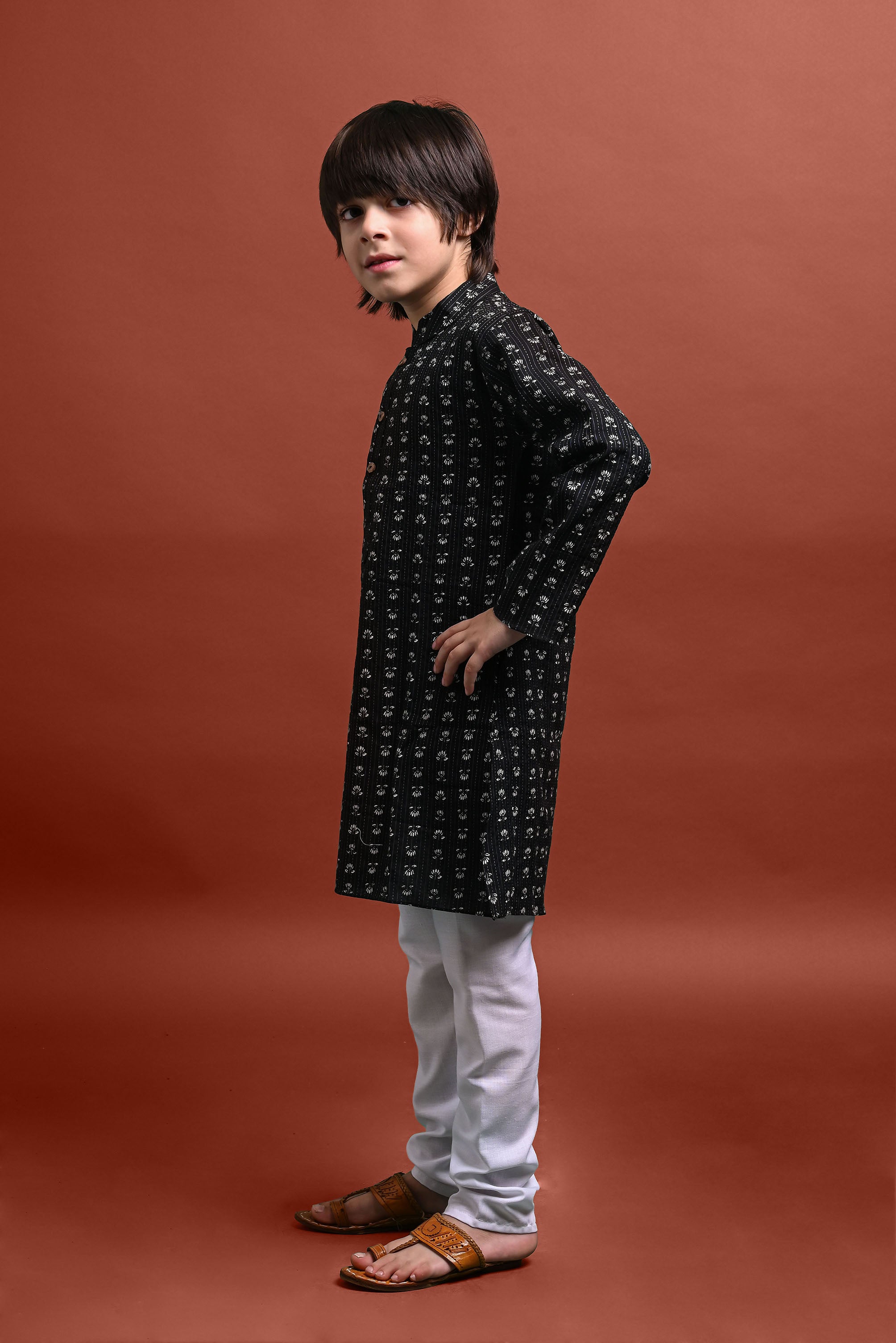 Black Printed Kurta With Pajama Set For Boys Vesham Retails