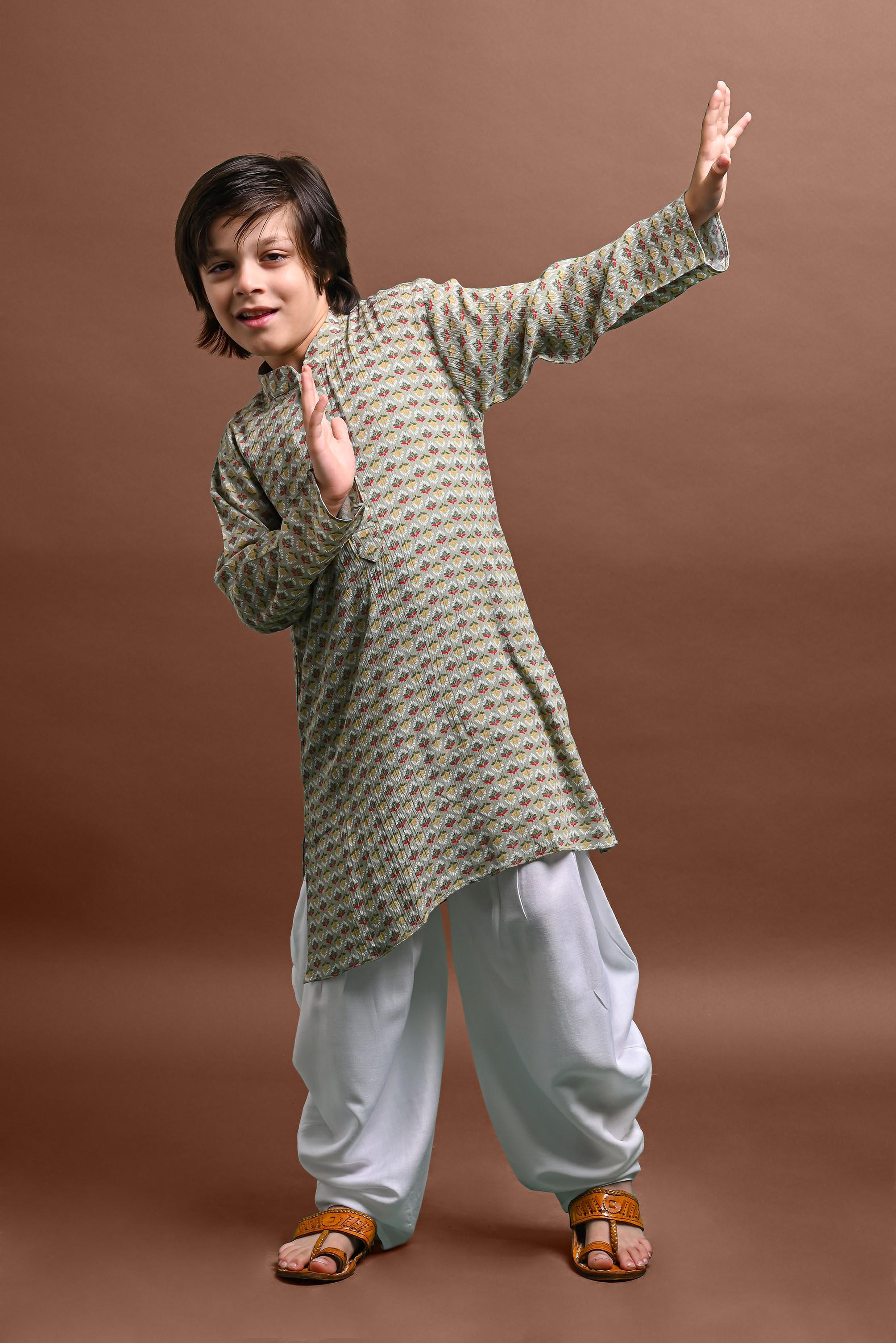 Green Printed Kurta With Pajama Set For Boys Vesham Retails