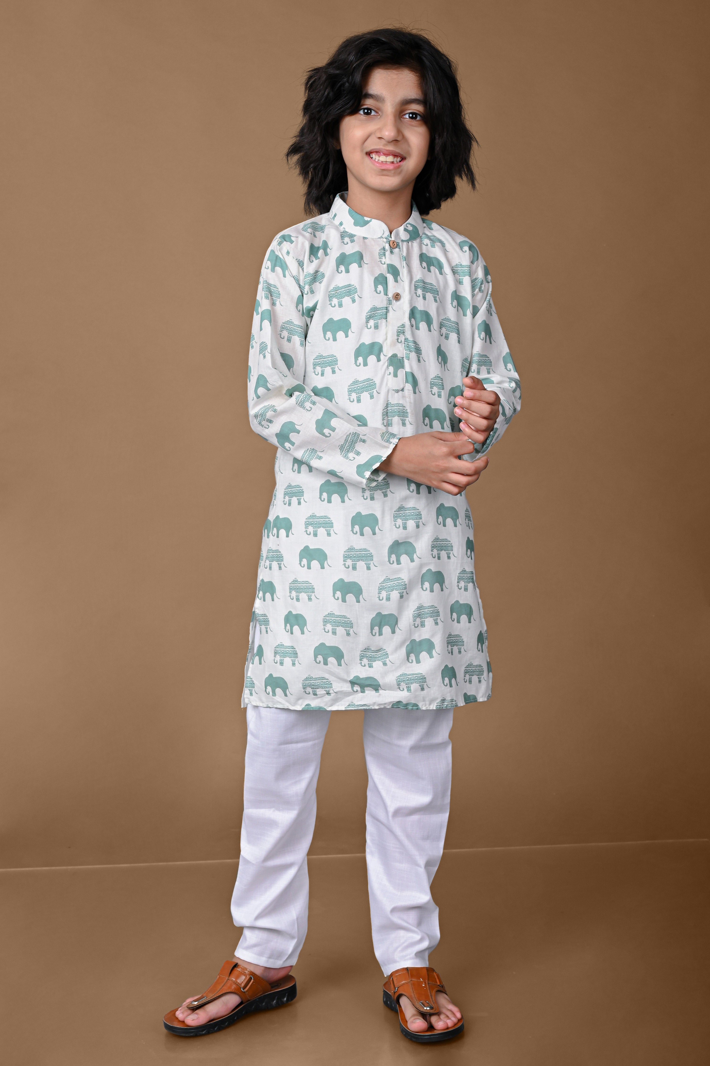 Elephant Print White Kurta Pajama Set Vesham Retails