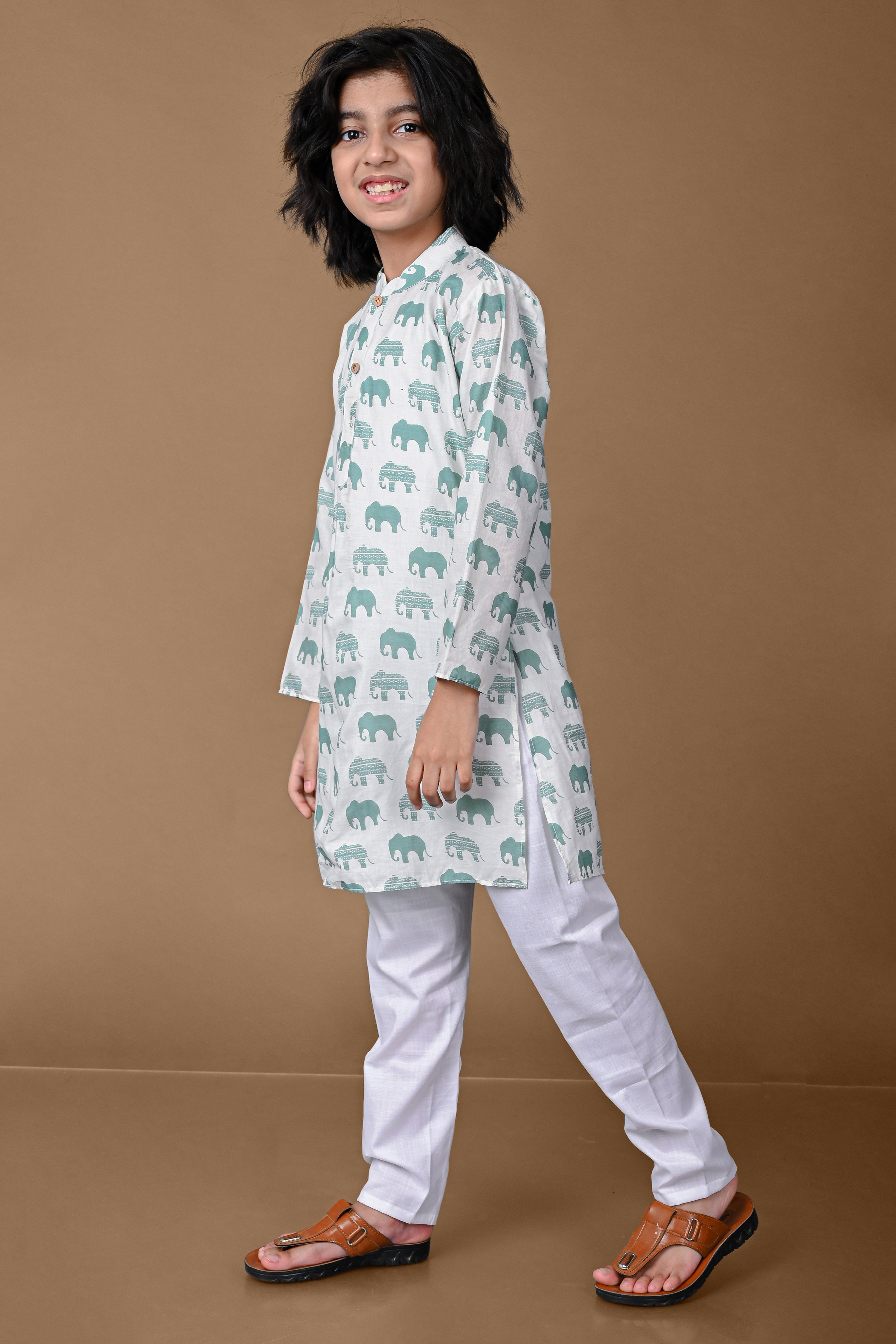 Elephant Print White Kurta Pajama Set Vesham Retails